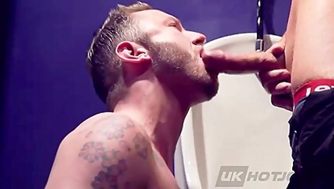 Sexy Homosexual Club Worker